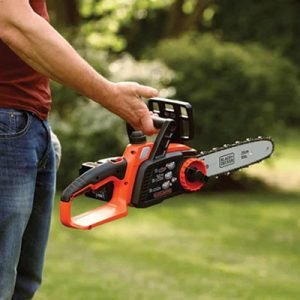 Black Decker Chainsaws for Cutting and Garden Maintenance