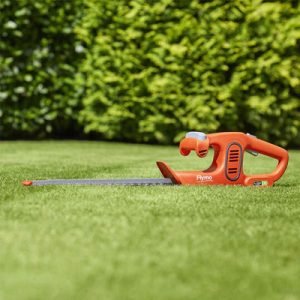 Flymo Cordless Trimmer Hedge Cutters