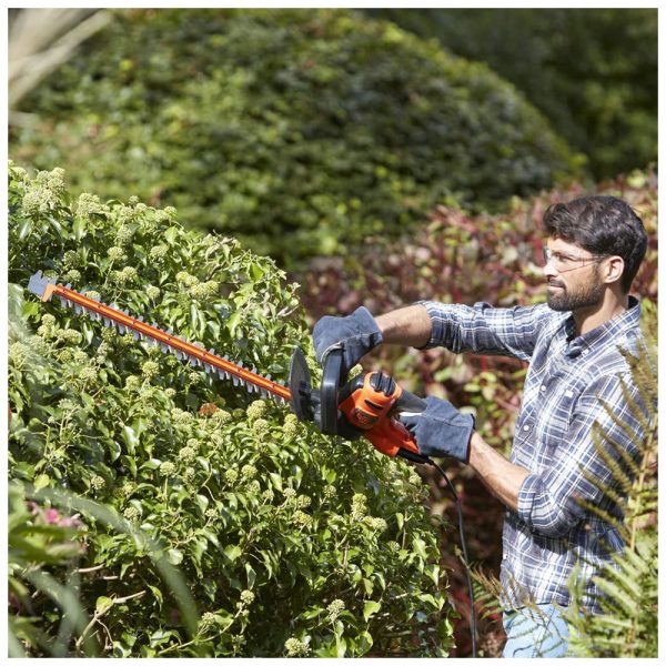toptopdealcouk-36v-cordless-20ah-55cm-hedge-trimmer-with-sawblade1